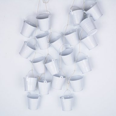 20pcs Mini Cubos de Metal Color Blanco para Invitados Boda Candy Bar con Dulces Caramelos Decoracion Mesas Cajas Altura 5,2cm Diametro 5,8cm y 4,2cm